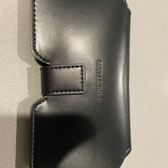 Saint Laurent SL Red Sunglasses - Picture 5 of 7